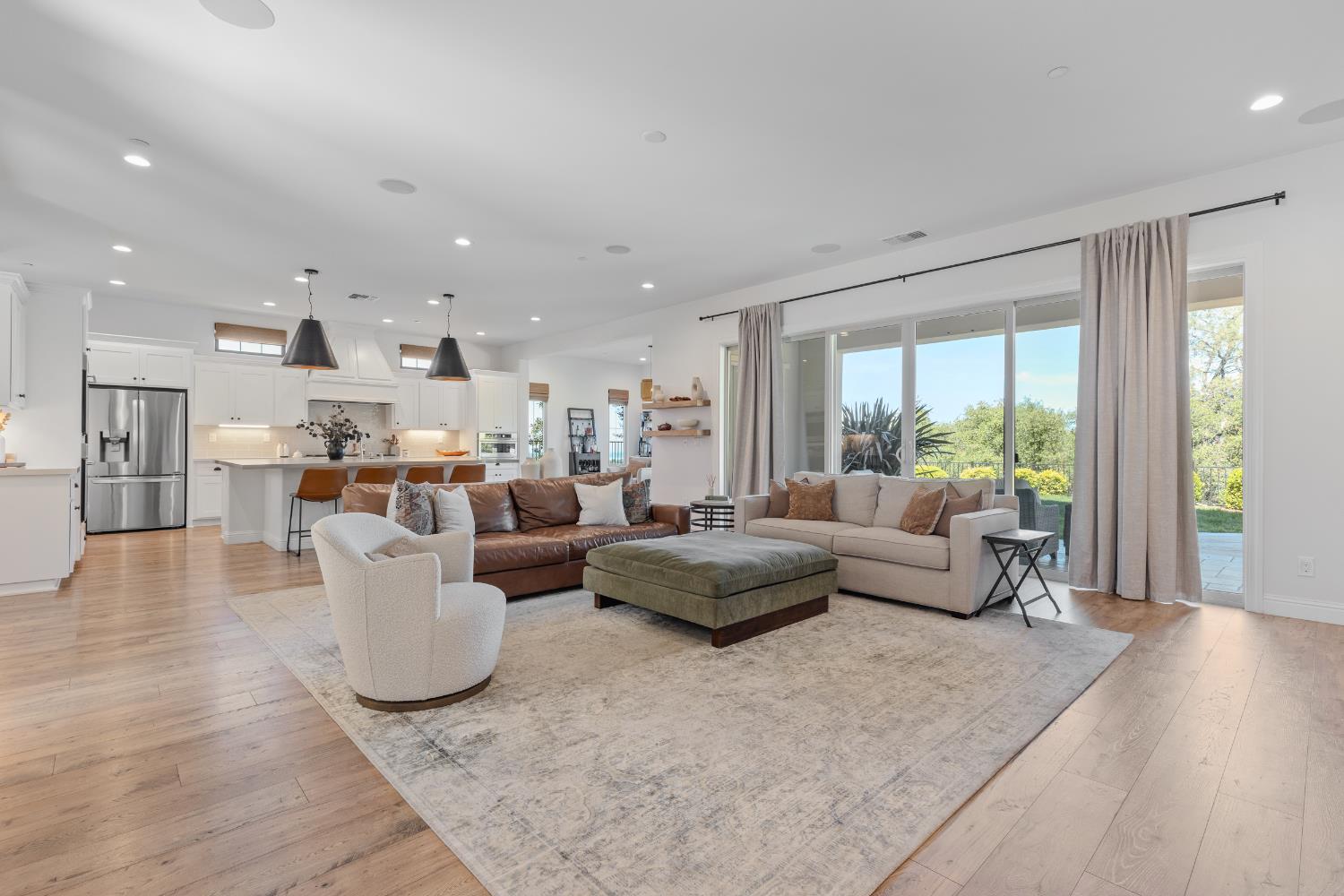 6247 Western Sierra Way