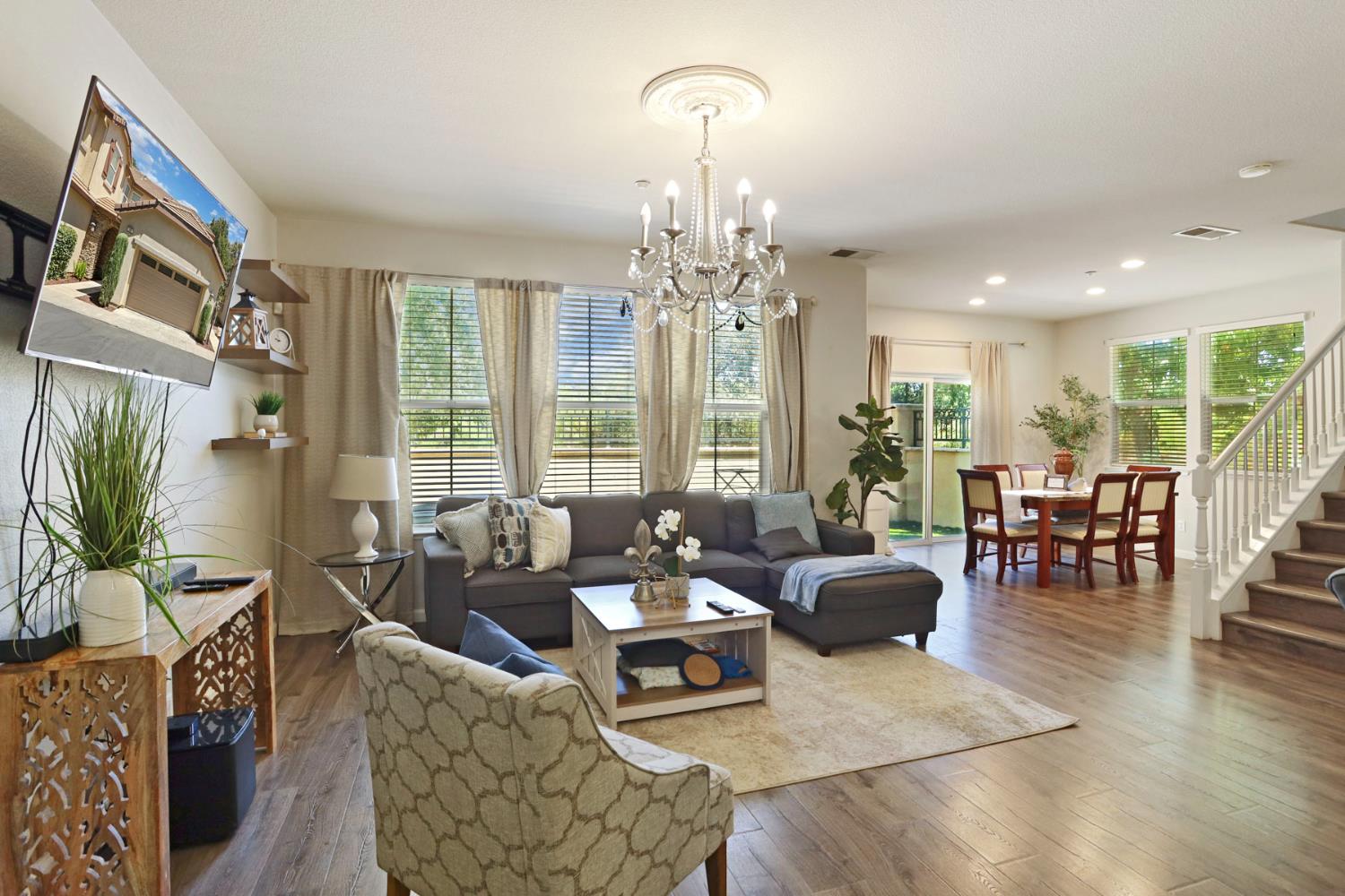 56 S Rio Rapido Drive