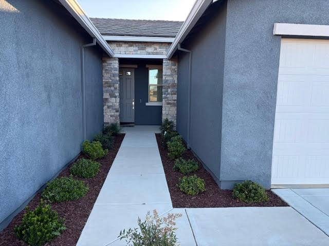 12913 Knightsbrook Avenue