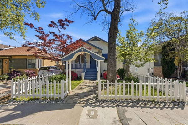1373 48TH ST, SACRAMENTO, CA 95819 - Image 9501e5d3c8846f932febfeb3f8ac9caa/403699108