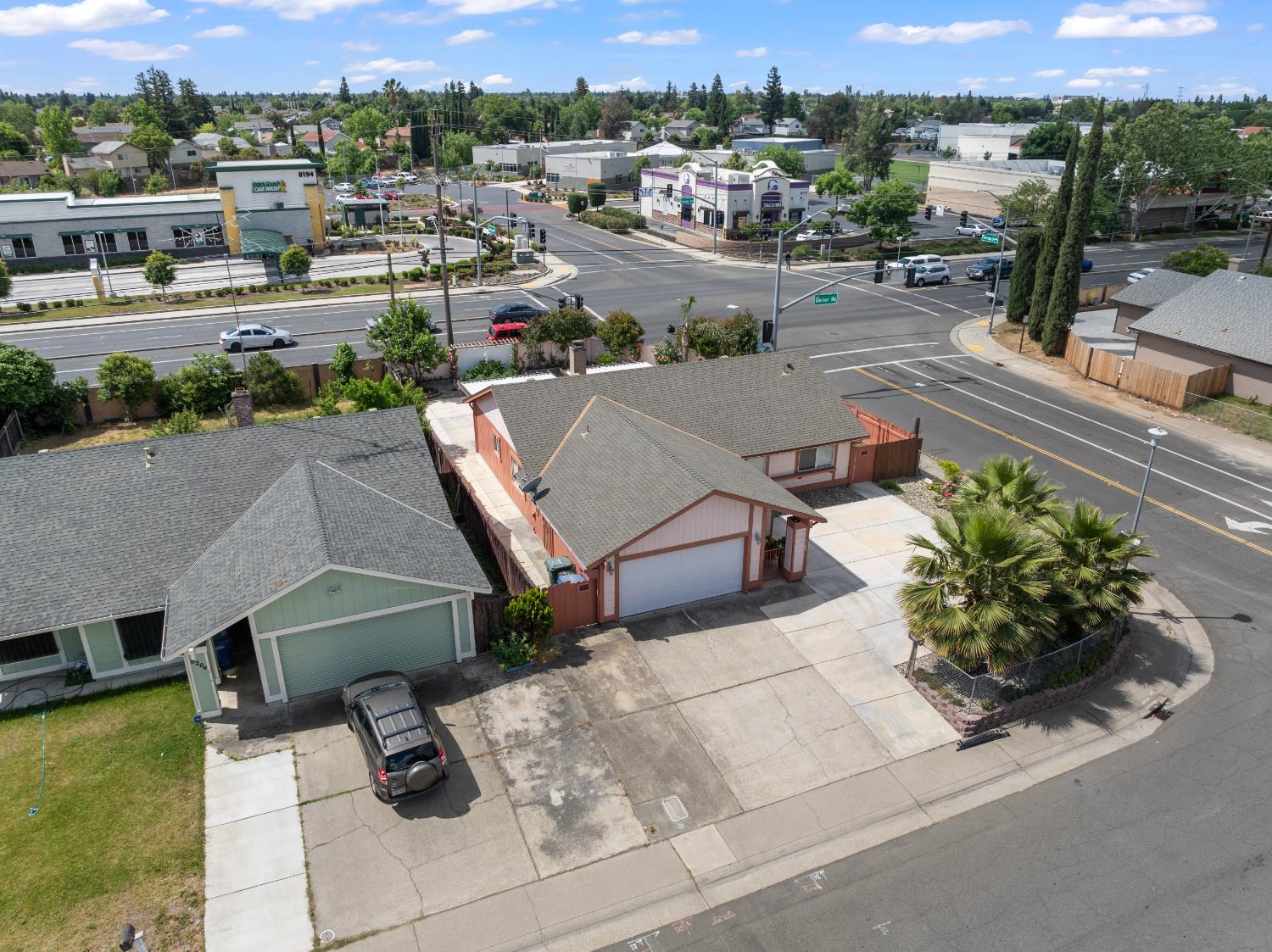 Sacramento, California 95828, United States, 3 Bedrooms Bedrooms, ,2 BathroomsBathrooms,Residential,Active,152038