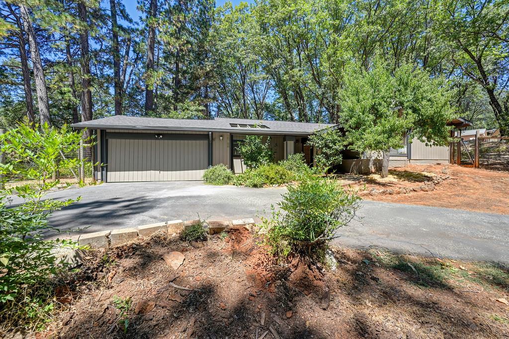 15798 Tippy Way