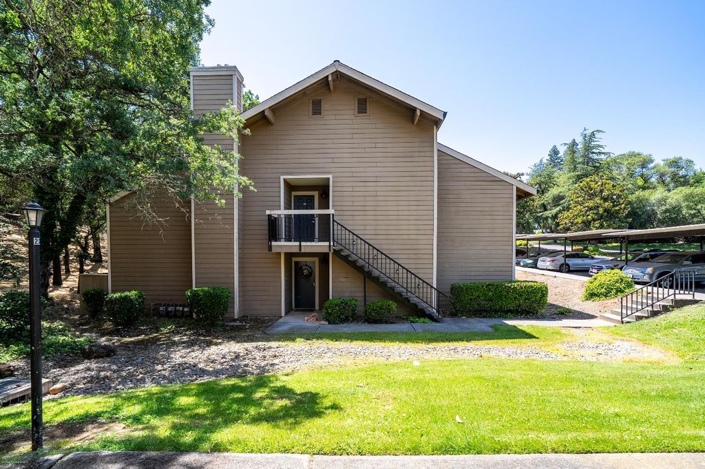 Photo of 9160 Madison Avenue #32, Fair Oaks, CA 95628 (MLS # 226033405)