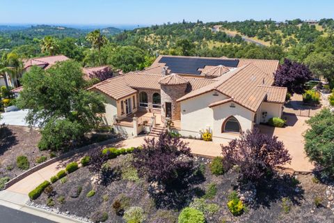640 Lakeridge Drive Auburn CA 95603