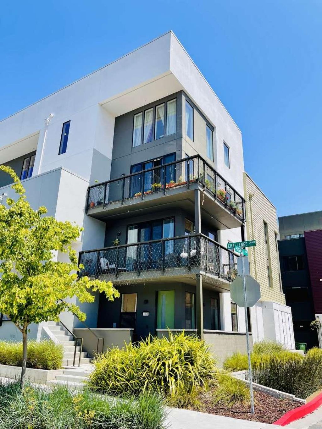 Photo of 45139 Challenge Common #1001, Fremont, CA 94538 (MLS # 225146877)