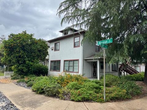 3043 Marshall Way Sacramento CA 95817