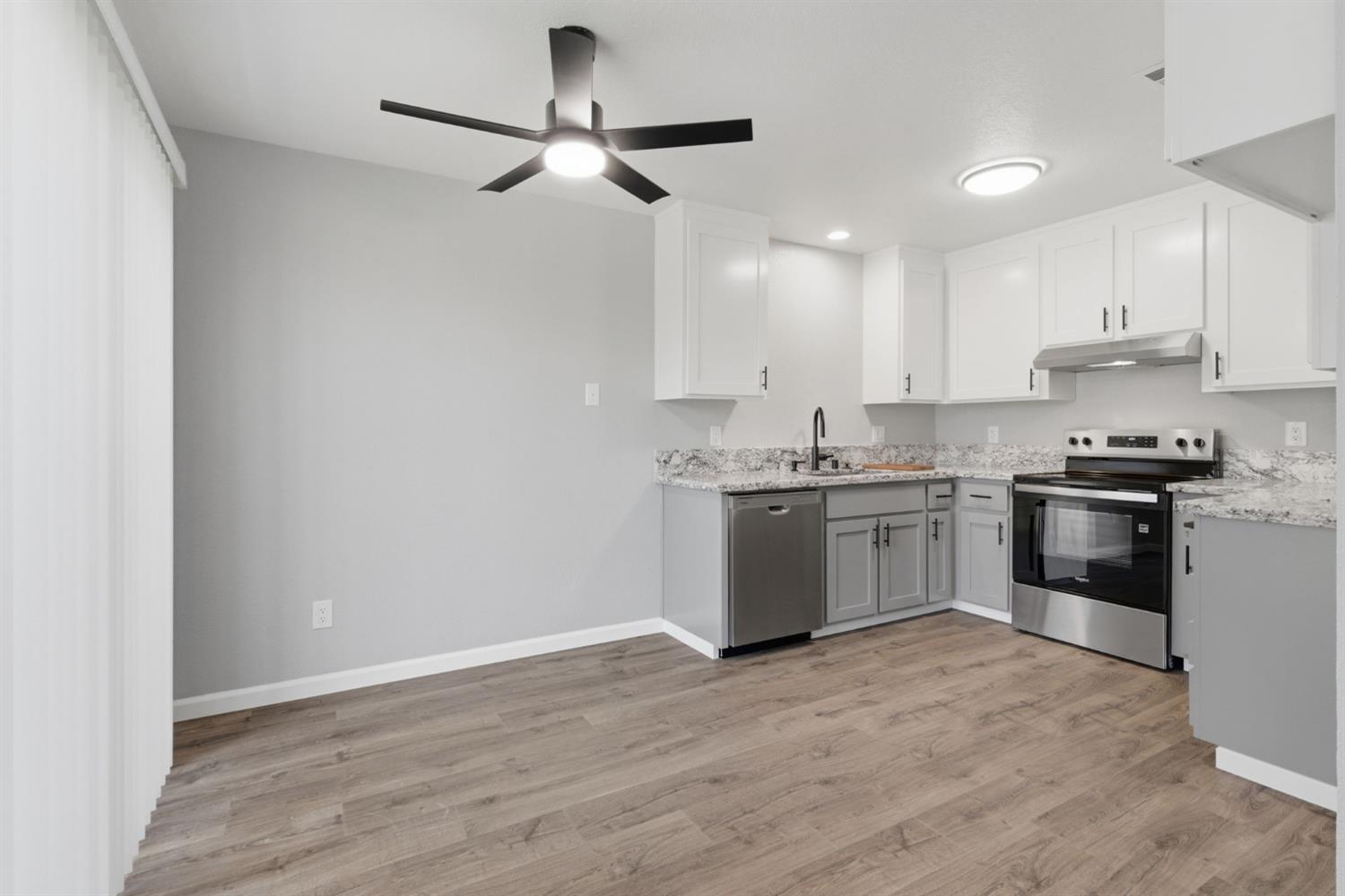 2828 Homewood Drive 13