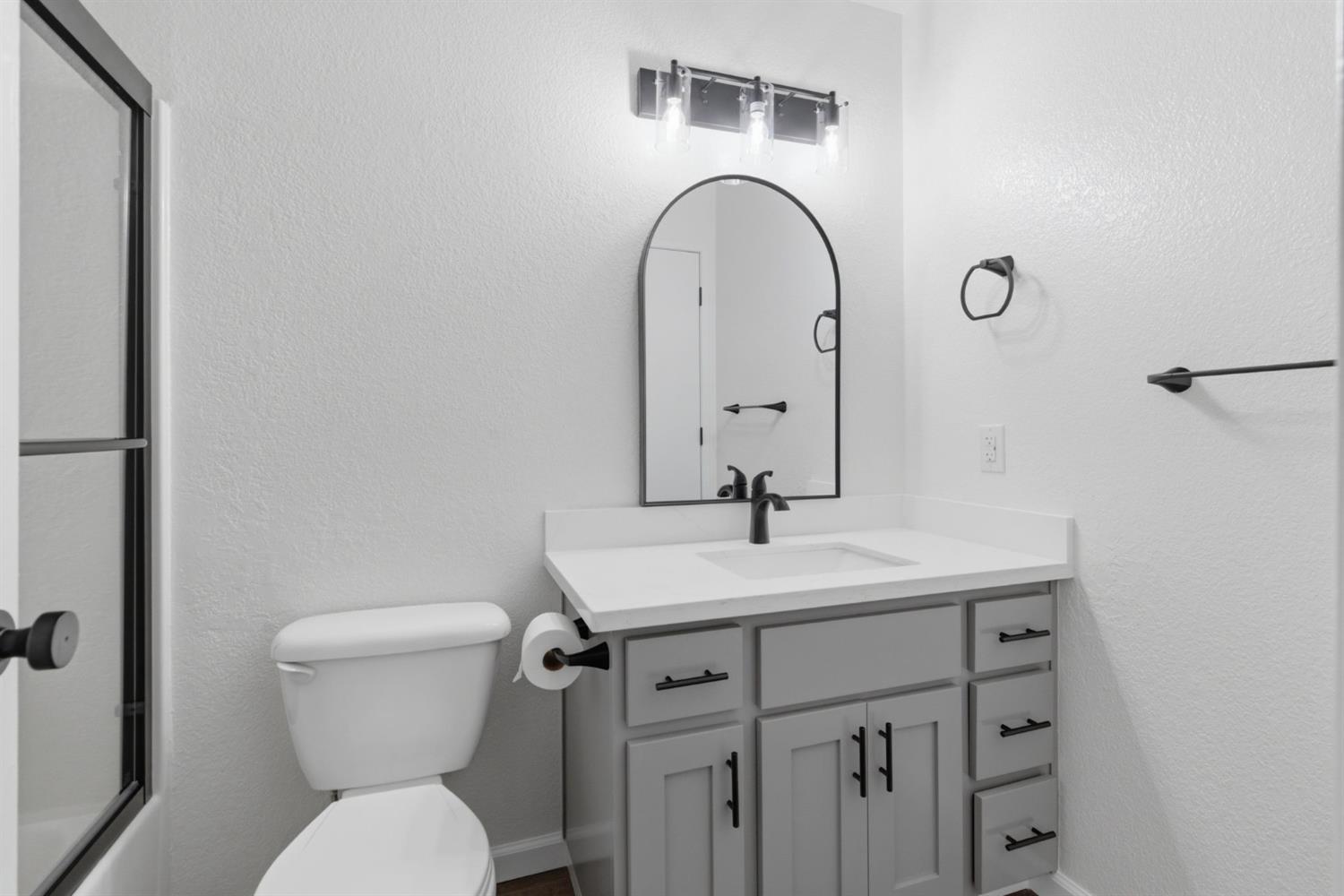 2828 Homewood Drive 13