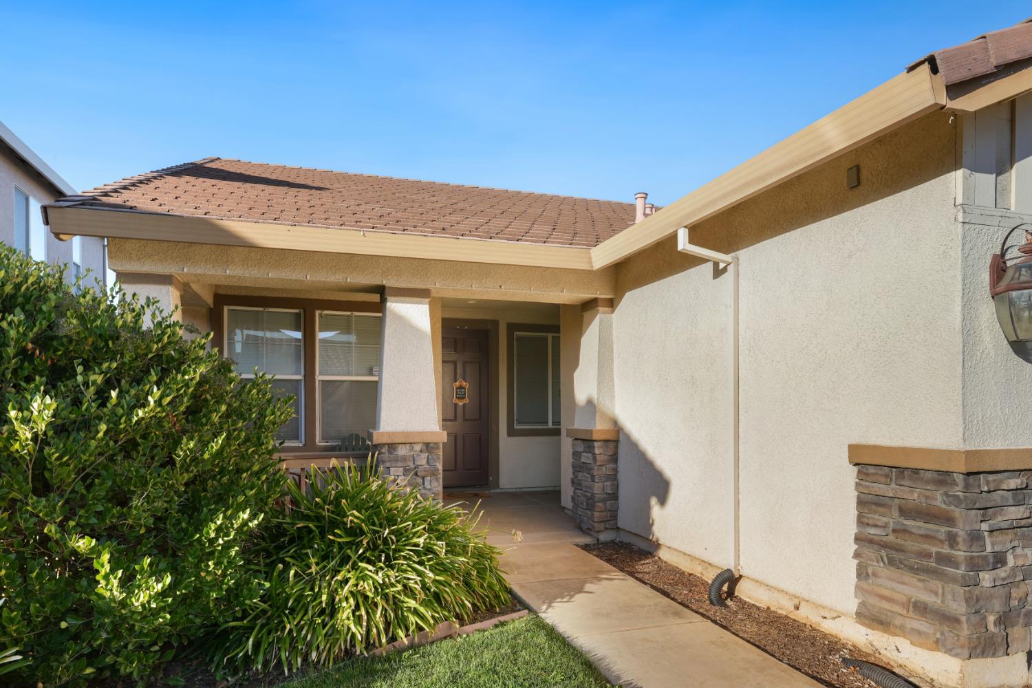 6205 Jefjen Way