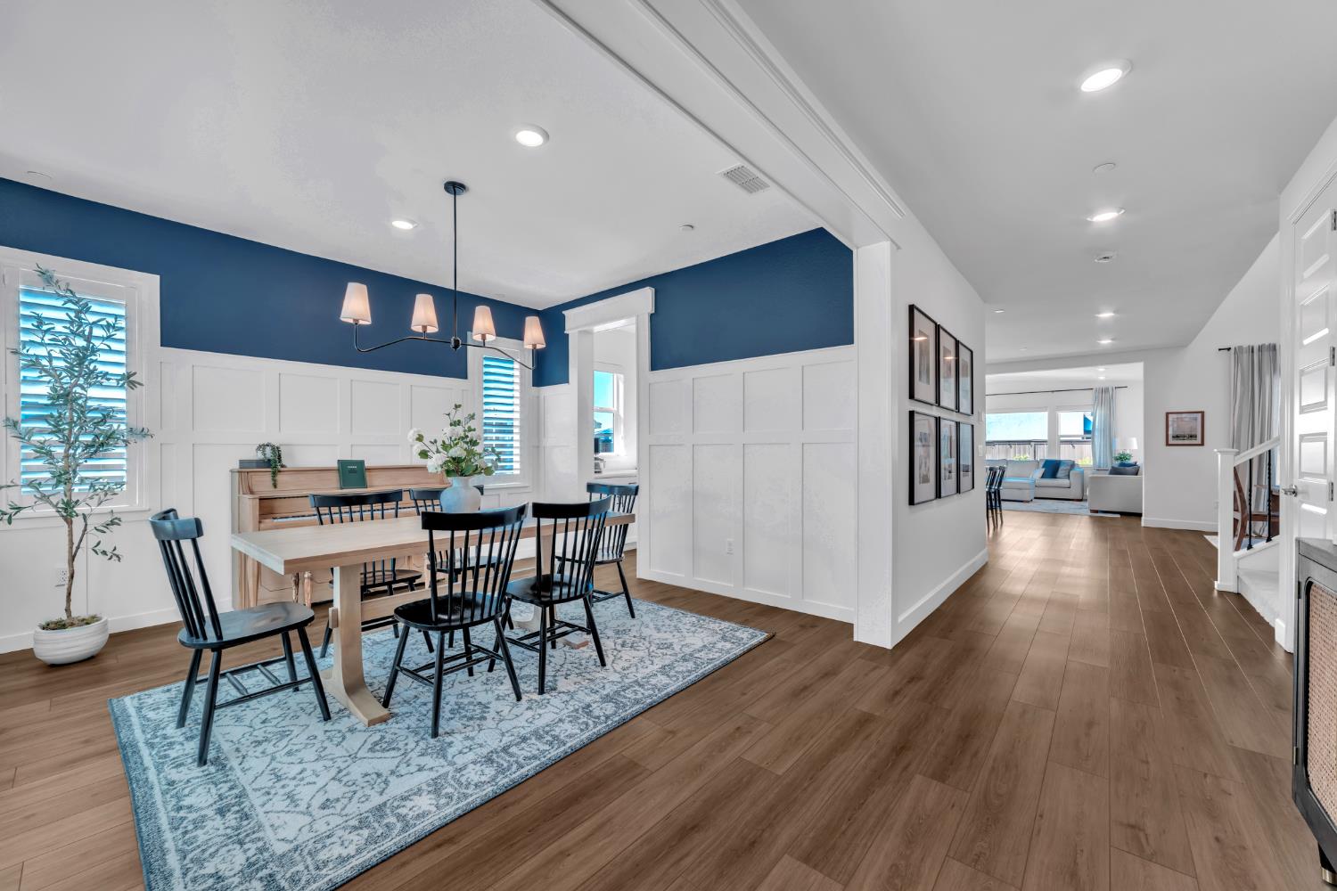 4983 Covered Wagon Circle