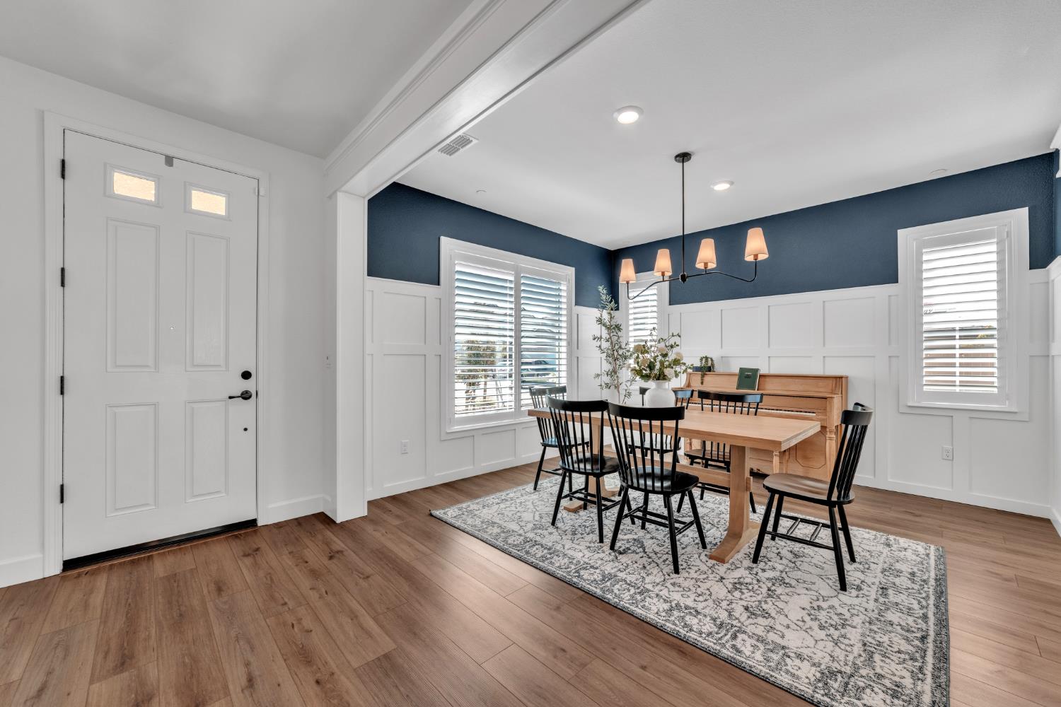 4983 Covered Wagon Circle