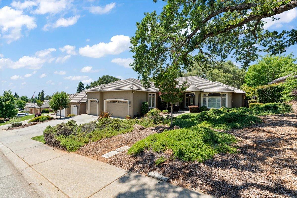 3741 Mira Loma Drive
