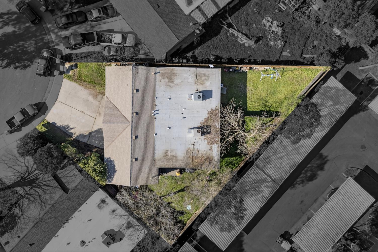 4944 Summerwood Circle