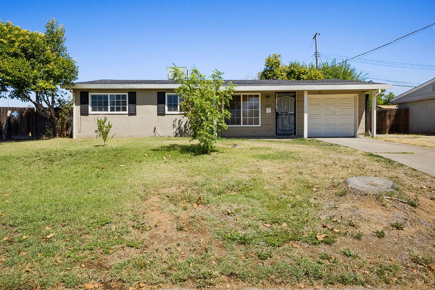 5824 Rosario Boulevard