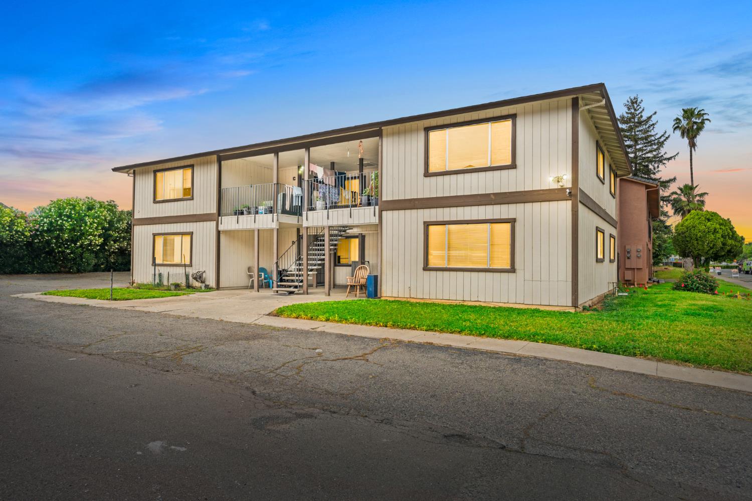 Photo 1 of 19 — 1570 Alfred Way, Yuba City, CA 95993