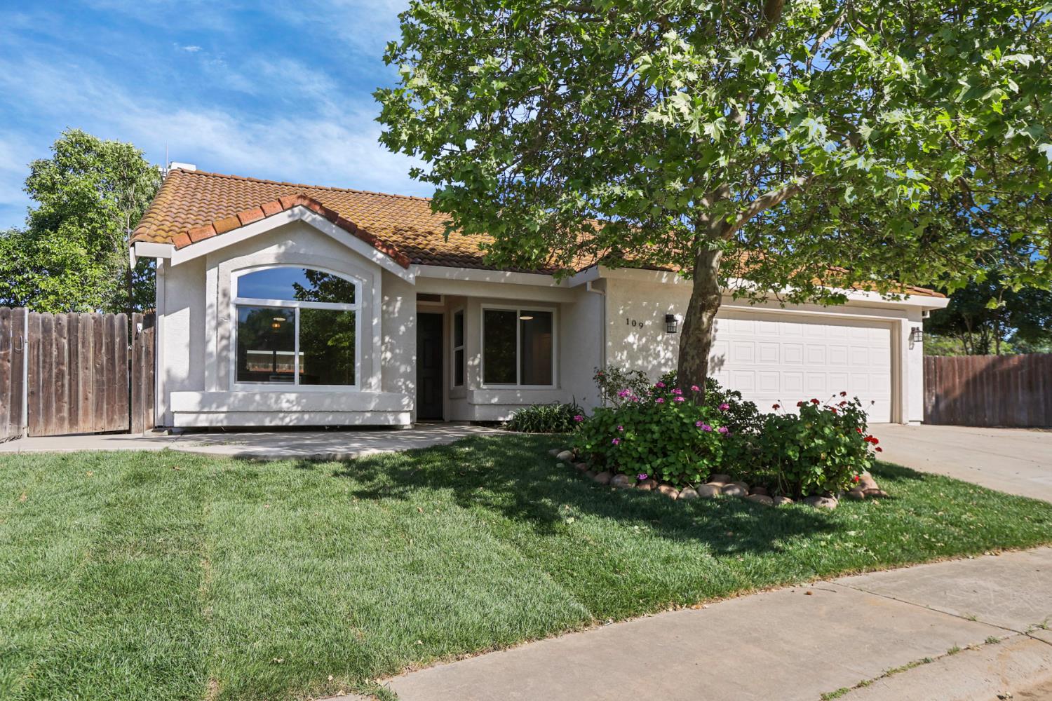 109 Silver Spruce Court