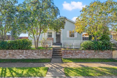 239 Fig Street Roseville CA 95678