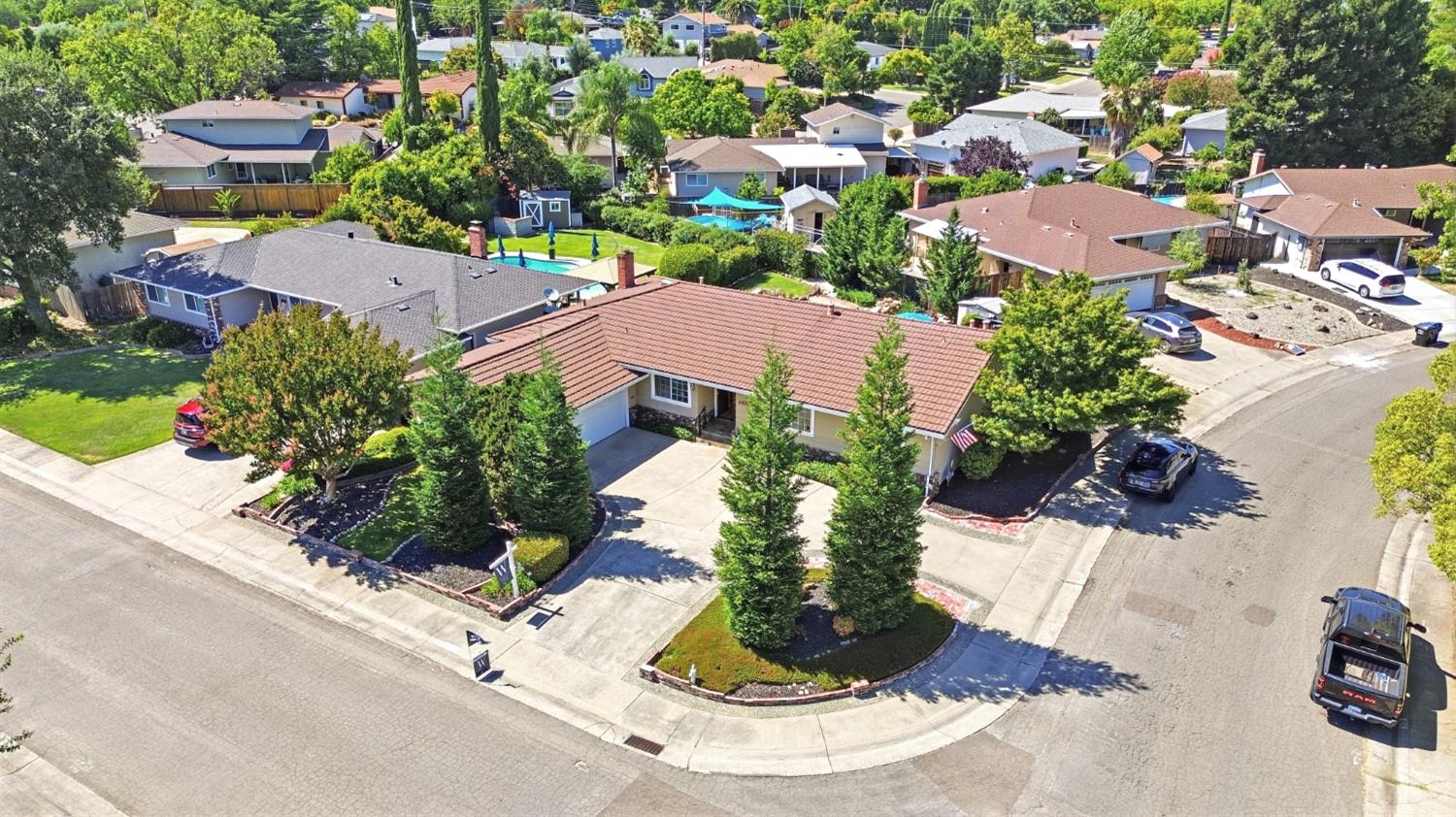 6401 Teal Way