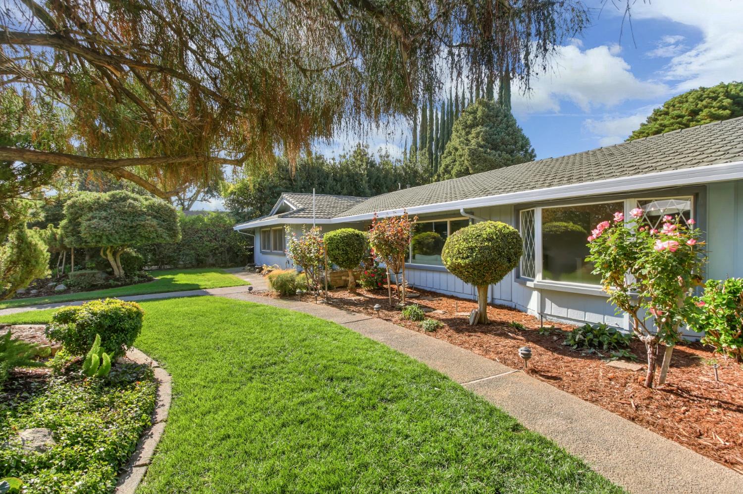 4615 American River Drive