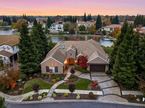 8720 Oakmere Court Roseville CA 95747