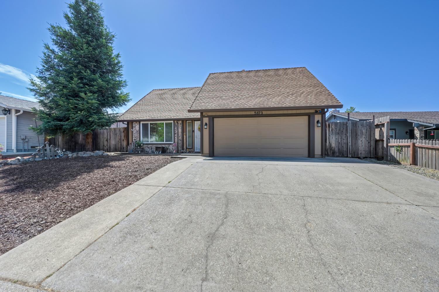 5673 Mesa Verde Circle