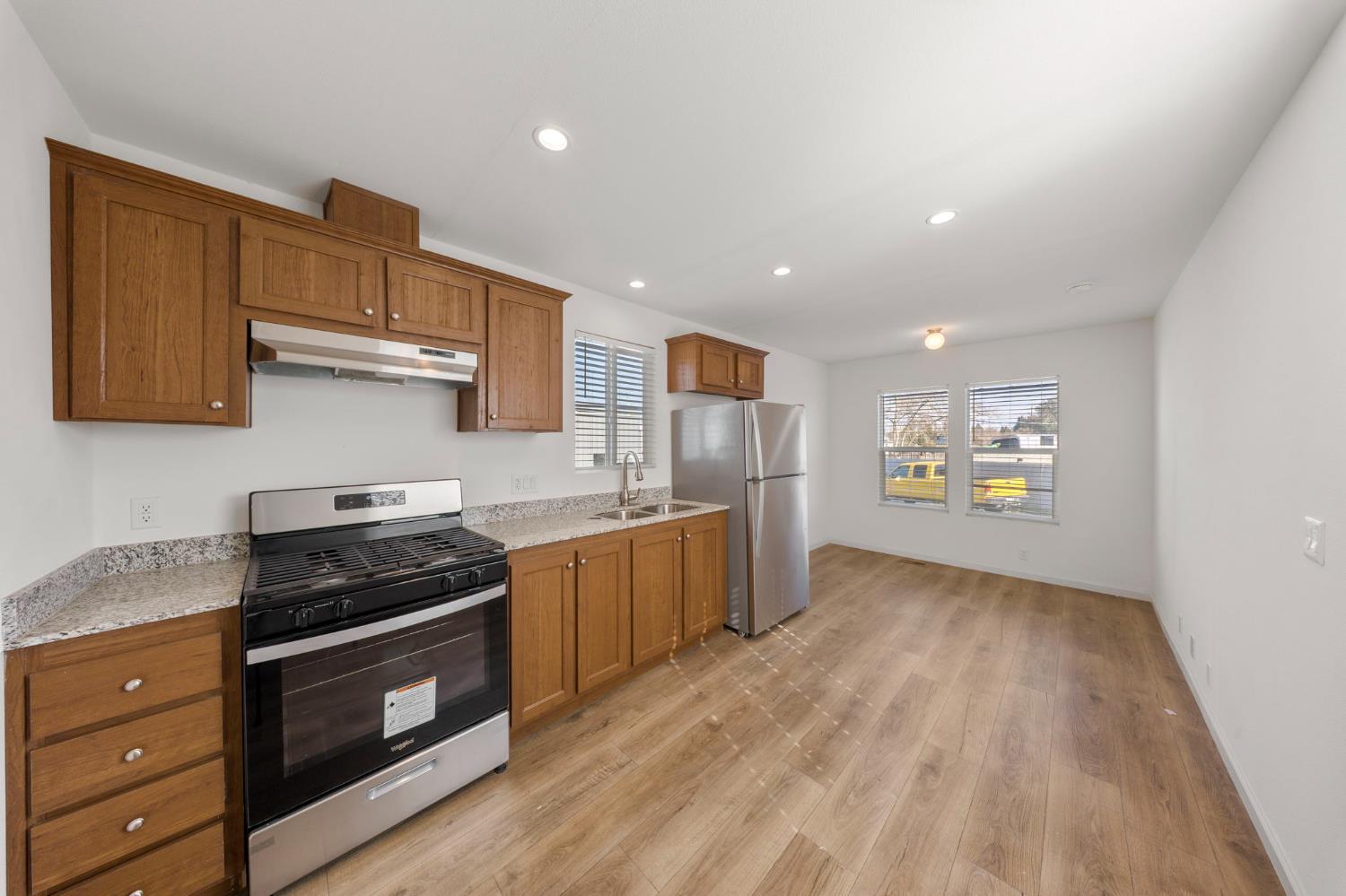 9340 Orangevale Avenue 27