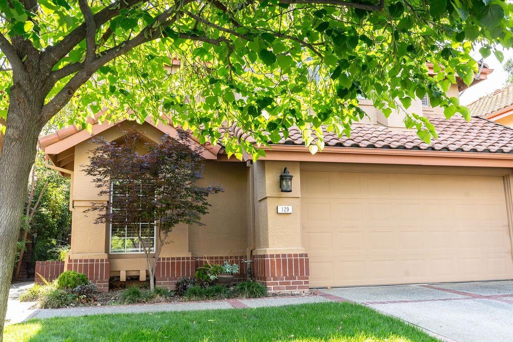 129 Marble Canyon Dr