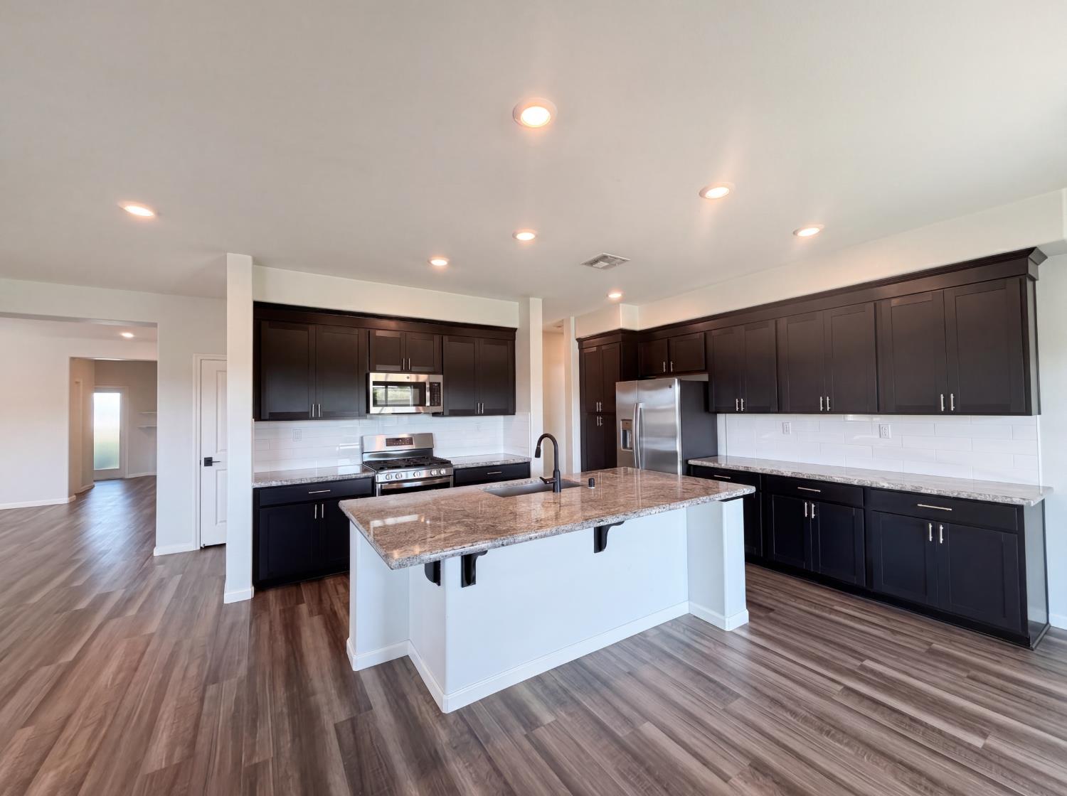 1187 Bordeaux Court