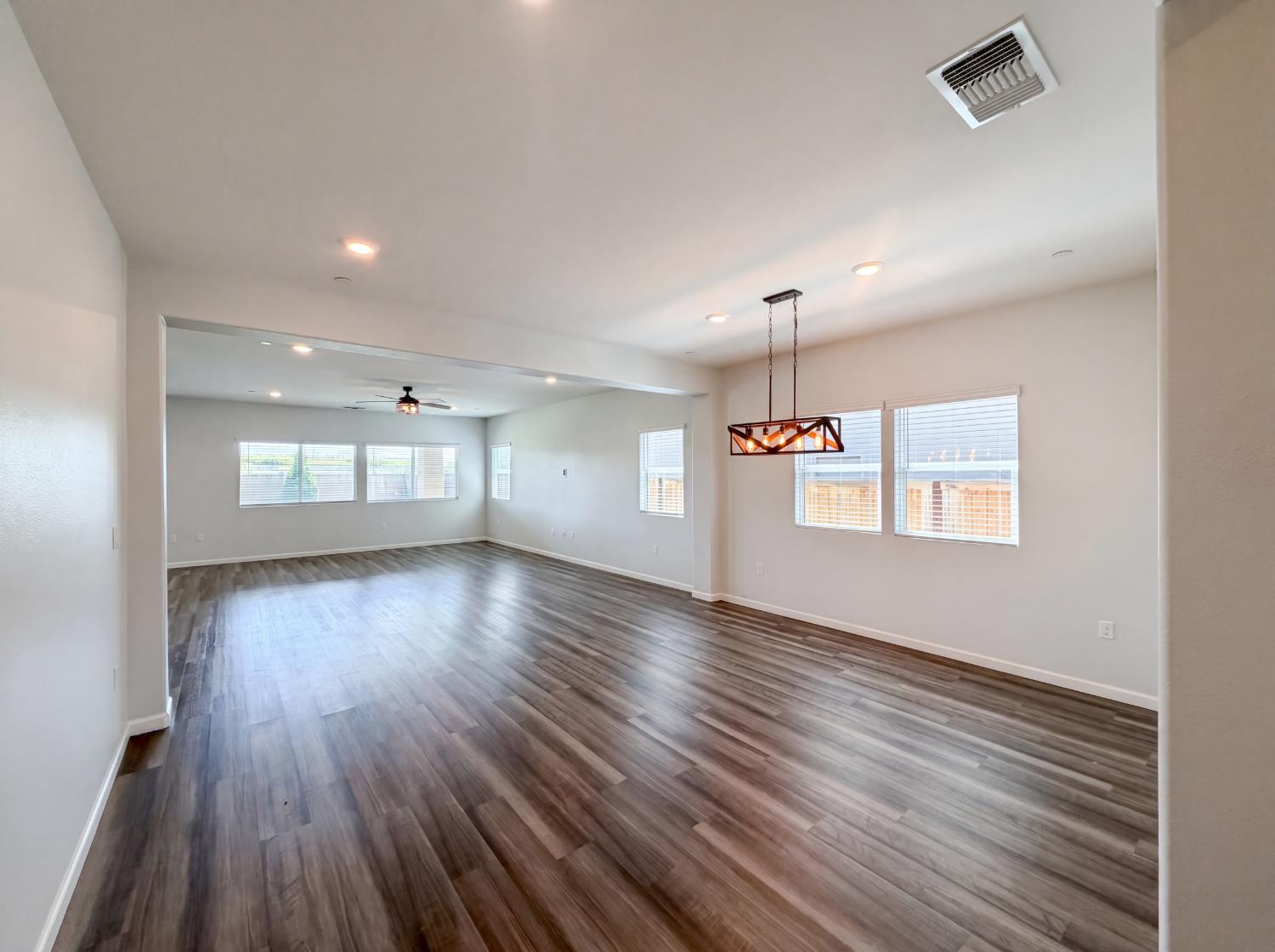 1187 Bordeaux Court