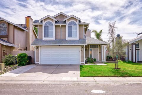MLS: 225029605