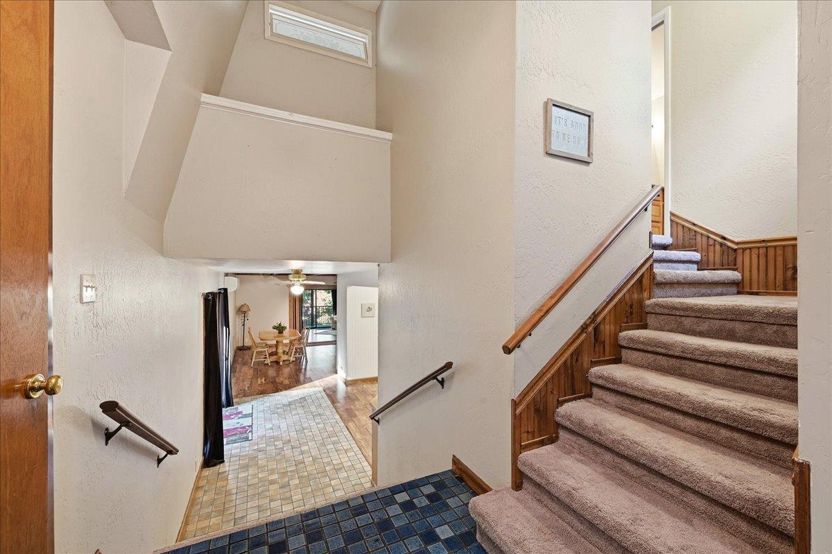 13269 Madrone Forest Drive