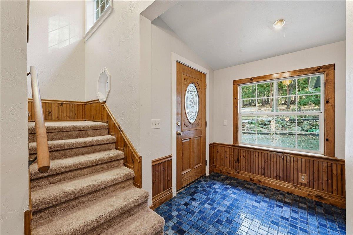 13269 Madrone Forest Drive