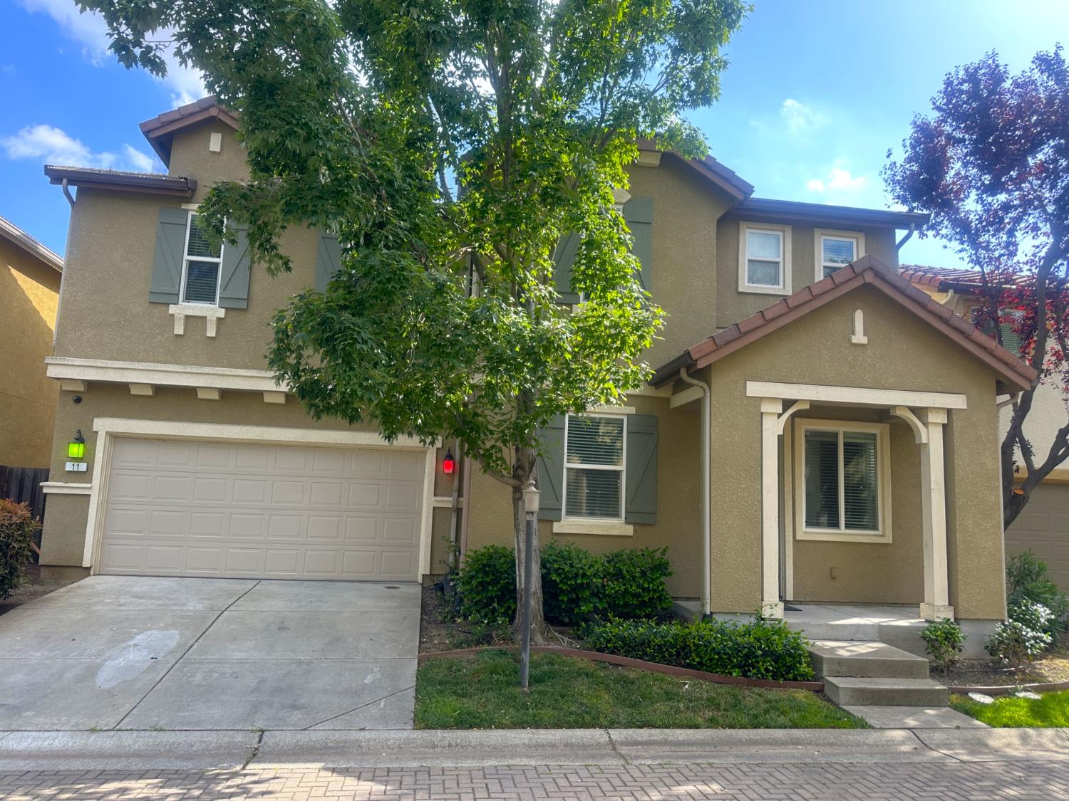 11 Crevalle Place