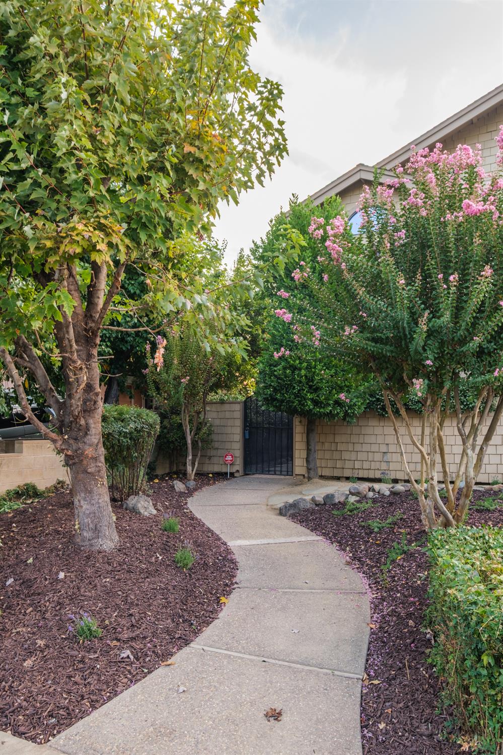 2956 Red Hawk Way