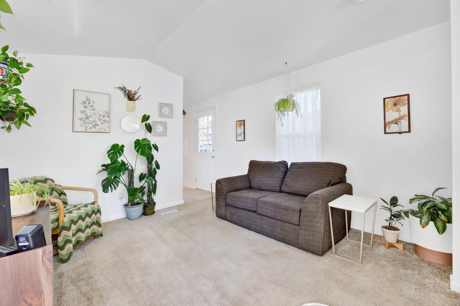 8880 Auburn Folsom Road 28