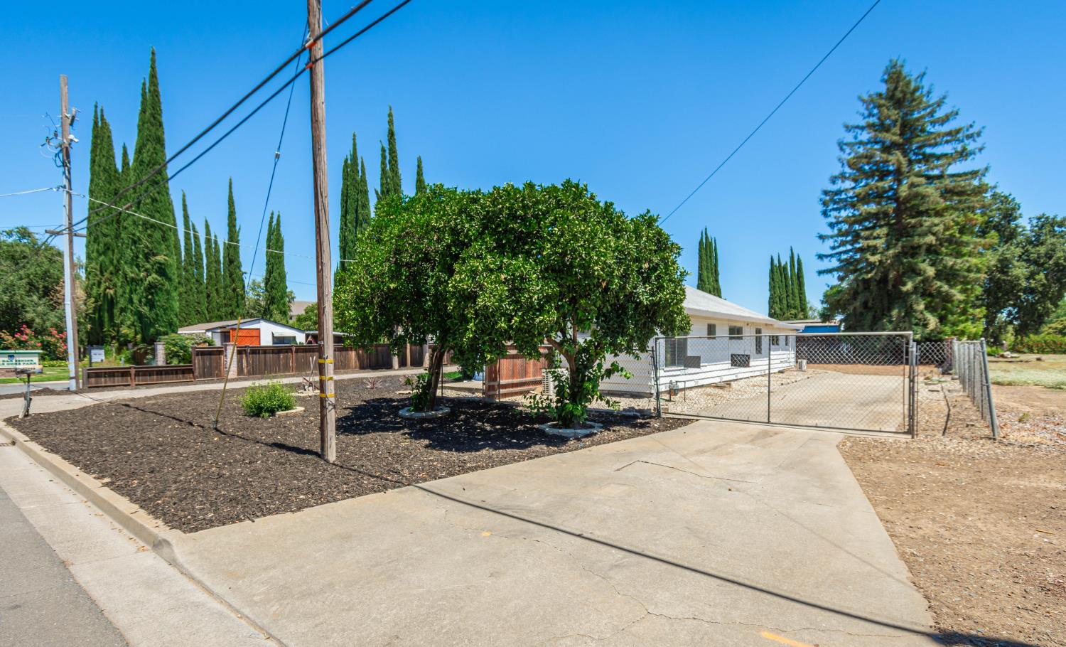 10355 Larkin Road