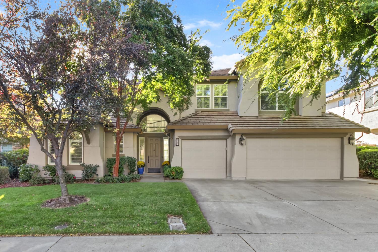4716 Village Green Drive
