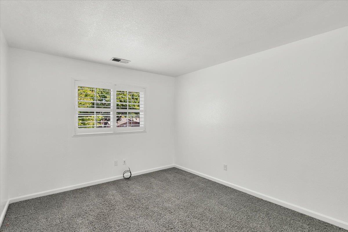 Modesto, California 95355, United States, 4 Bedrooms Bedrooms, ,3 BathroomsBathrooms,Residential,Active,164811