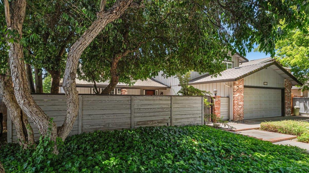 Modesto, California 95355, United States, 4 Bedrooms Bedrooms, ,3 BathroomsBathrooms,Residential,Active,164811