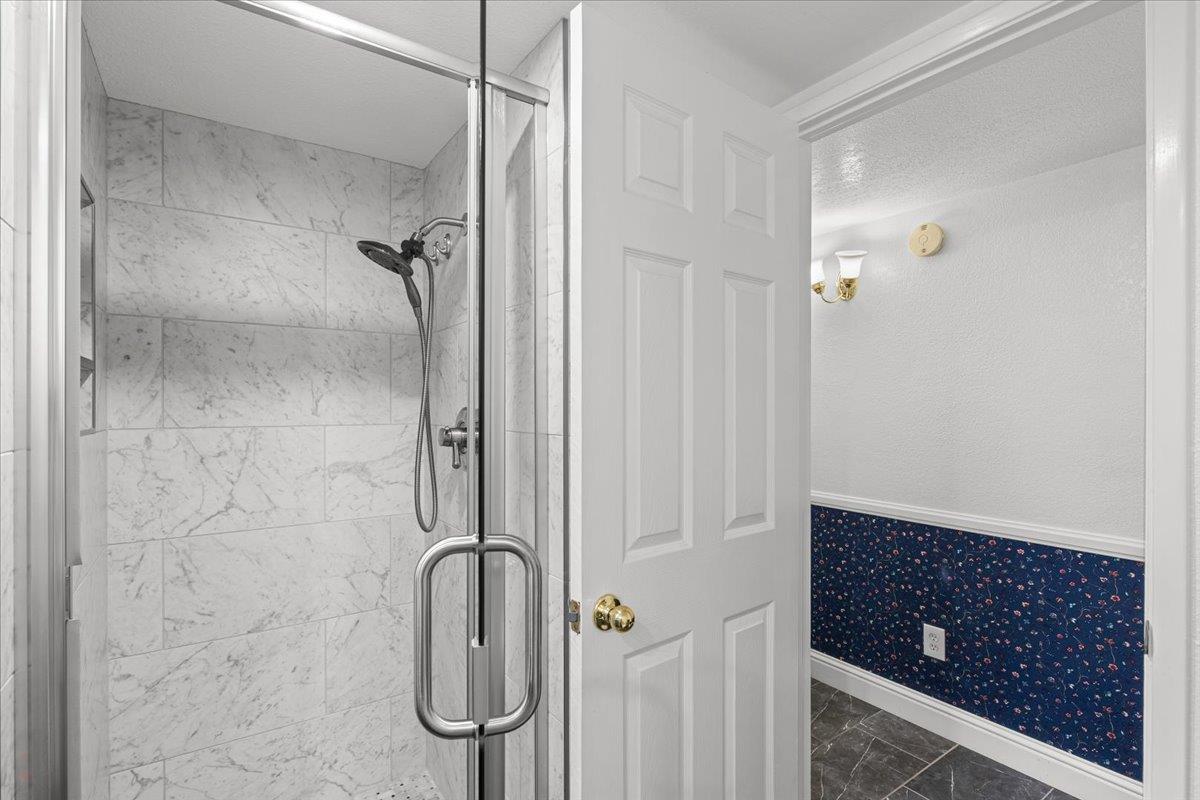 Modesto, California 95355, United States, 4 Bedrooms Bedrooms, ,3 BathroomsBathrooms,Residential,Active,164811