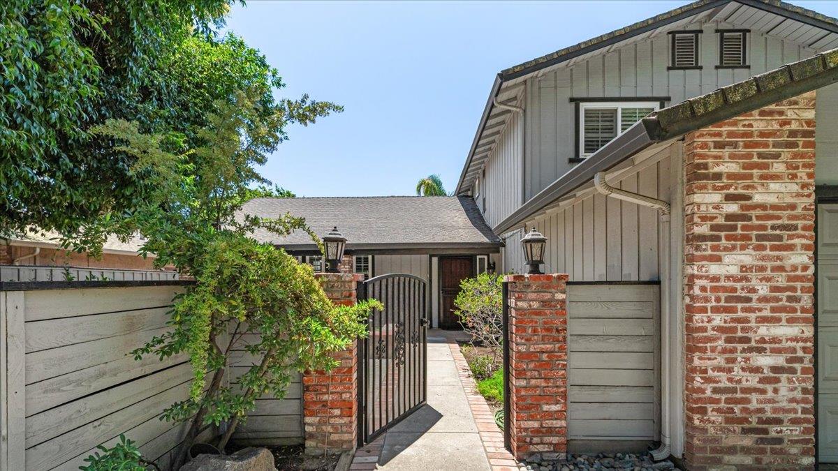 Modesto, California 95355, United States, 4 Bedrooms Bedrooms, ,3 BathroomsBathrooms,Residential,Active,164811