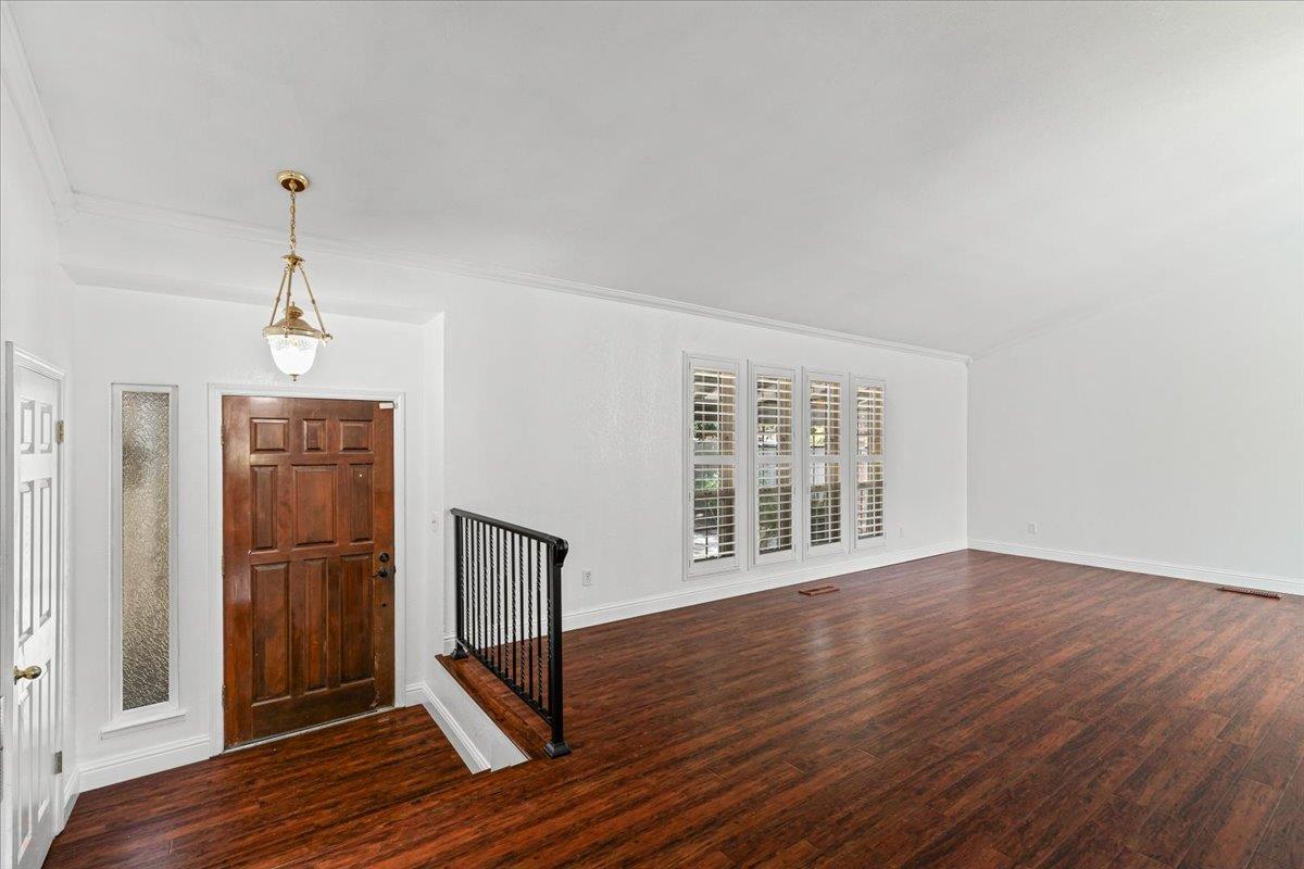 Modesto, California 95355, United States, 4 Bedrooms Bedrooms, ,3 BathroomsBathrooms,Residential,Active,164811