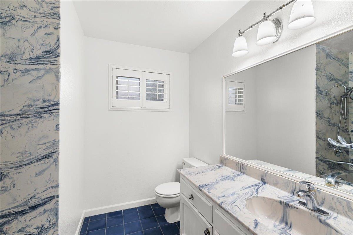 Modesto, California 95355, United States, 4 Bedrooms Bedrooms, ,3 BathroomsBathrooms,Residential,Active,164811