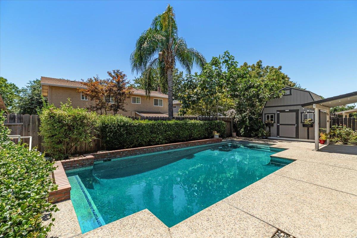 Modesto, California 95355, United States, 4 Bedrooms Bedrooms, ,3 BathroomsBathrooms,Residential,Active,164811