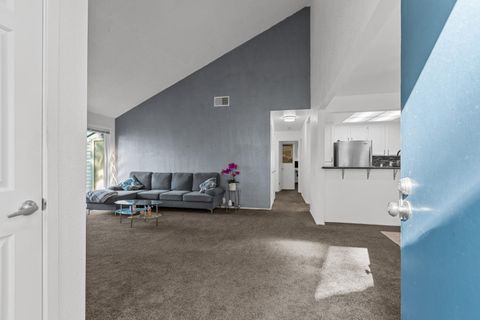 2280 Hurley Way 14 Sacramento CA 95825