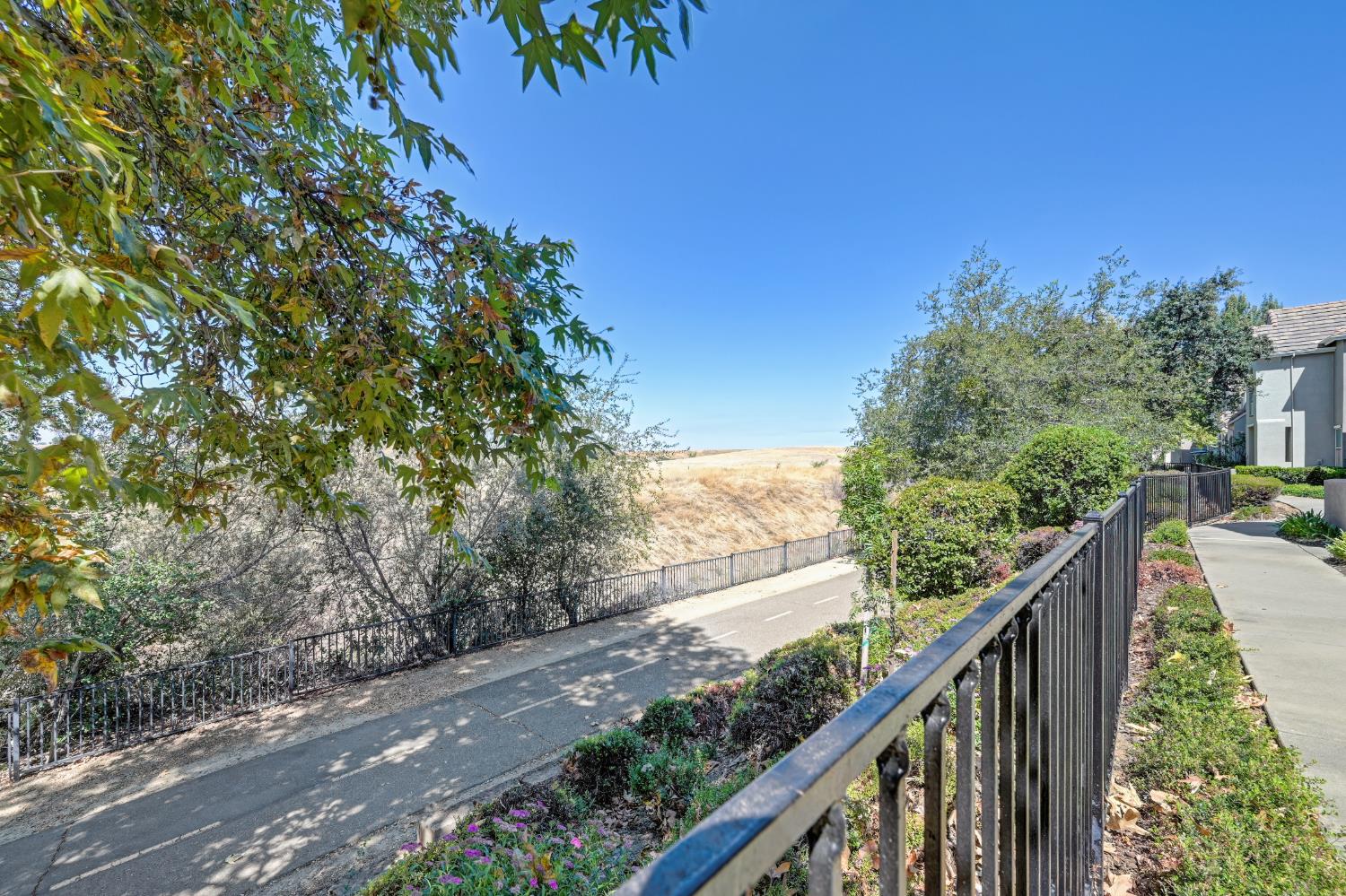1103 Esplanade Circle
