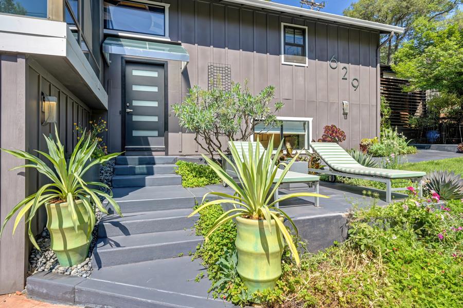 629 Canyon Drive