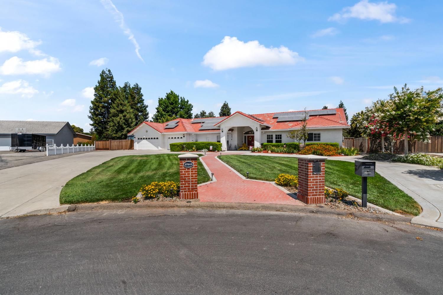 27943 S Fagin Drive
