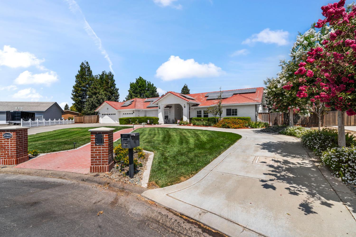 27943 S Fagin Drive