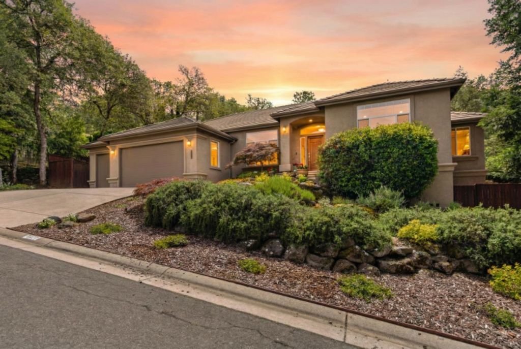 Photo of 3317 Chasen Drive, Cameron Park, CA 95682 (MLS # 226038803)